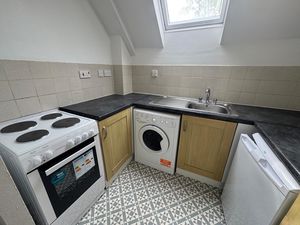 Photo 17- click for photo gallery